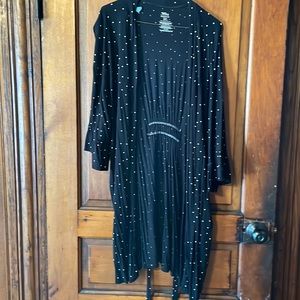 Woman’s sleep wrap